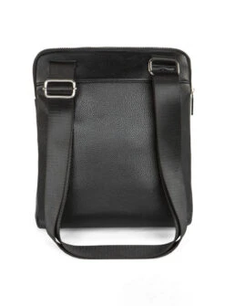 Bugatti Sac à Bandoulière 'Contrast' 13 Bugatti Sac à Bandoulière 'Contrast' -Modeel Egante Magasin B21 CBY2467BU BK2 03ef38b8 a179 4f19 8fe0 f462d531b1ab