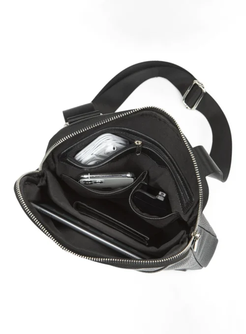 Bugatti Sac à Bandoulière 'Contrast' -Modeel Egante Magasin B21 CBY2467BU BK3 943d2c63 5c49 427f ba97 05c9494970a0