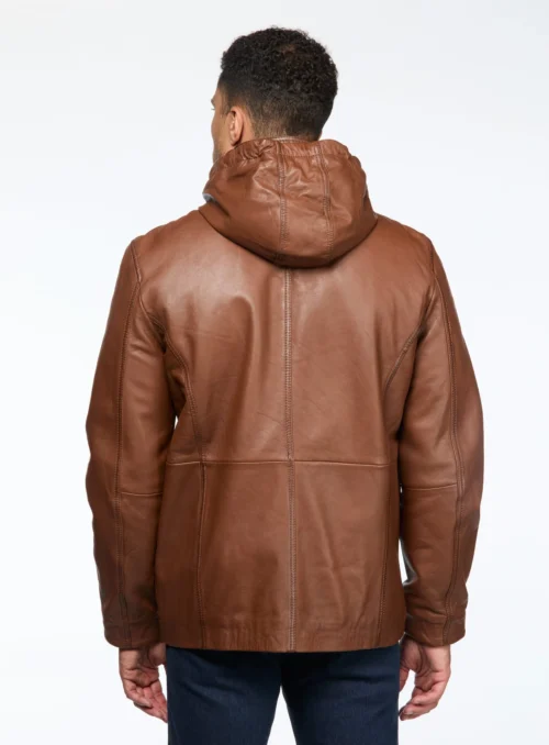 Manteau En Cuir Cognac à Capuchon -Modeel Egante Magasin B37 POLAND CG3 scaled