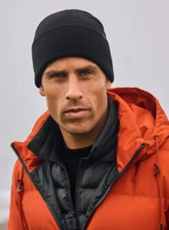 Tuque Unie Cotelée -Modeel Egante Magasin C17 5260 BK C