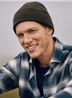 Tuque Unie Cotelée -Modeel Egante Magasin C17 5260 OL C