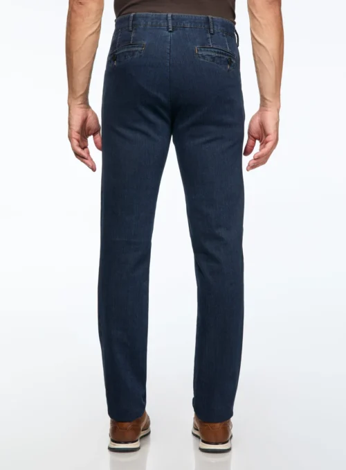 Meyer Jeans Strié 'DUBLIN4595' 10 Meyer Jeans Strié 'DUBLIN4595' -Modeel Egante Magasin E00 DUBLIN4595 BL3 scaled