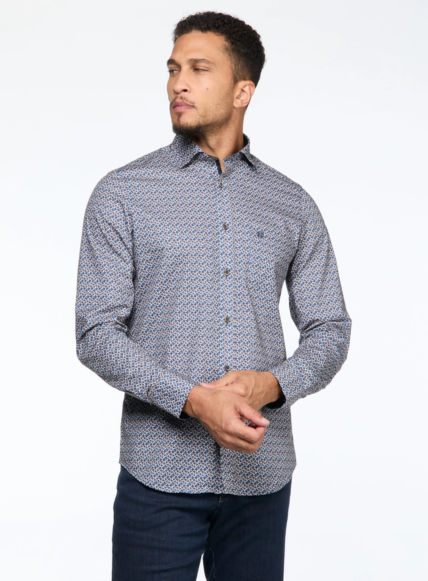 Chemise Beige à Motif Diamants 3 Chemise Beige à Motif Diamants