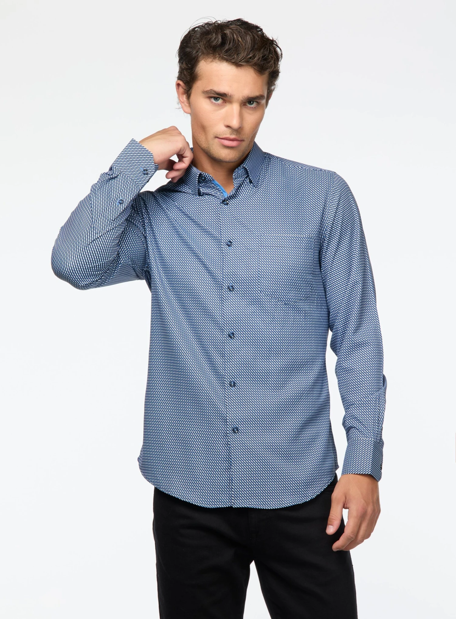 Chemise En Microfibre à Motif Géométrique 3 Chemise En Microfibre à Motif Géométrique