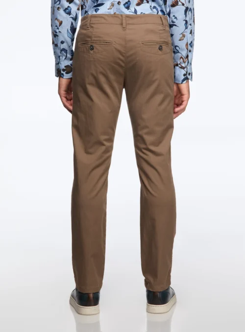 Chino à Motif De Micro Diamants -Modeel Egante Magasin P15 4508650 TP3 scaled