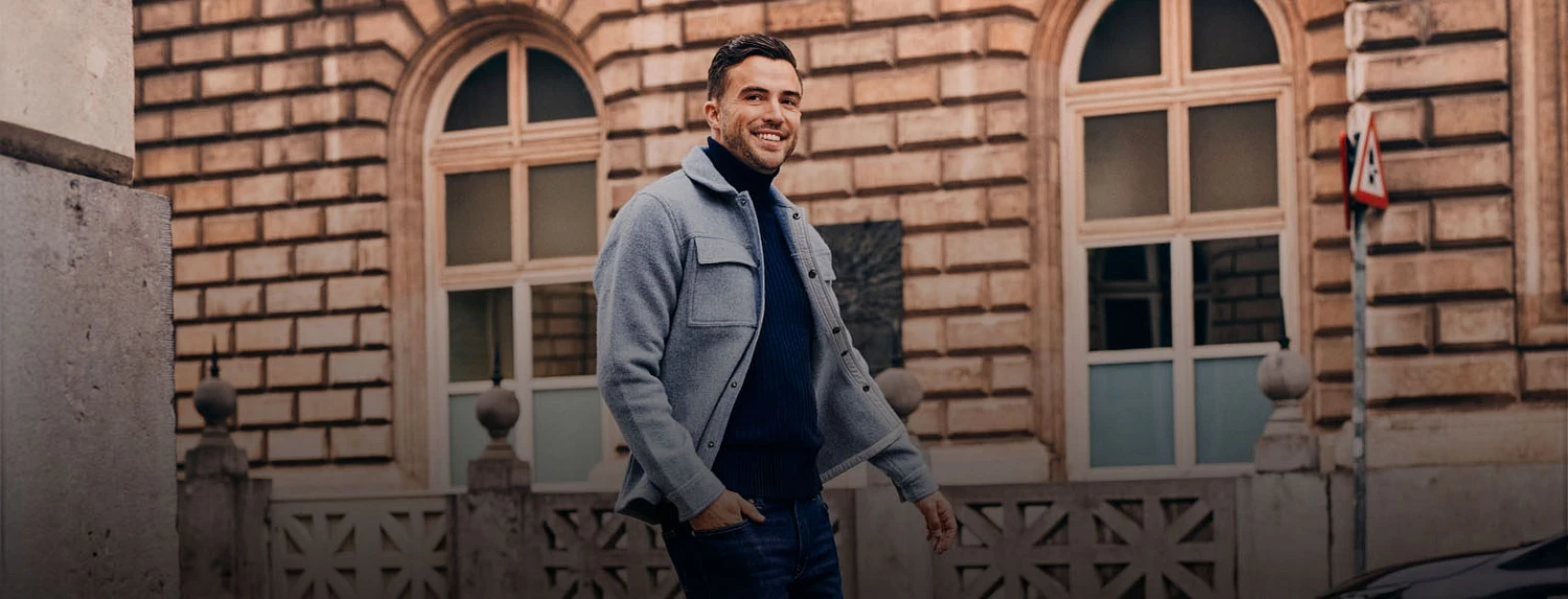 Devant -Modeel Egante Magasin header w41 aw25